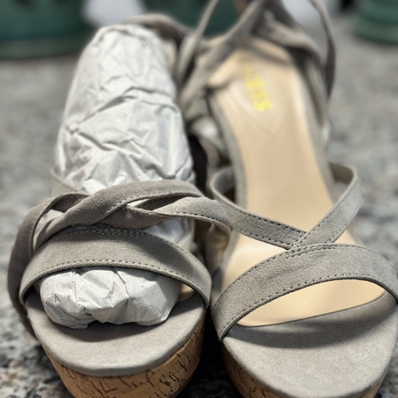 Guess Treacy Cork Wedge Tie up Sandal New - Picture 3 of 5